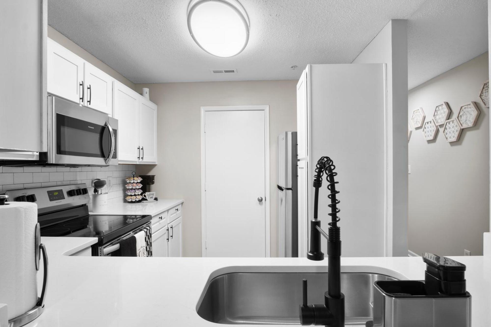 The Mooresville Nest: 2Br/2Ba Home Away From Home Esterno foto